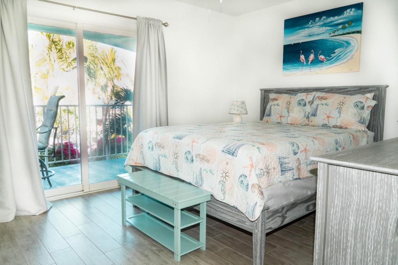 Island Club Turks & Grace Bay Place Экстерьер фото